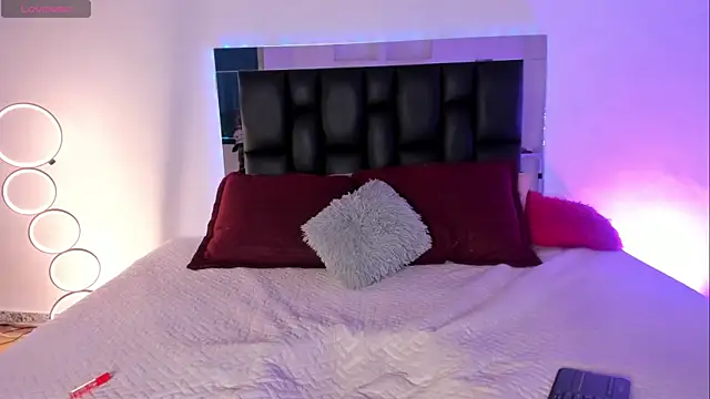 Isabella_Moon9 webcam