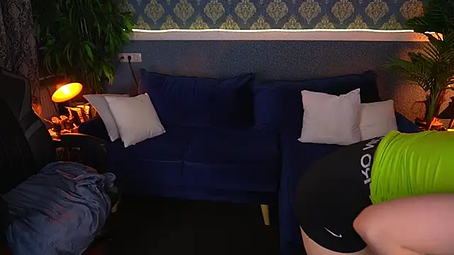 KristiFoxy webcam