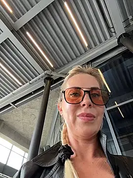 LisaMurr webcam