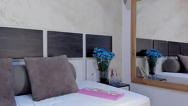 Natalia_Cruzz webcam