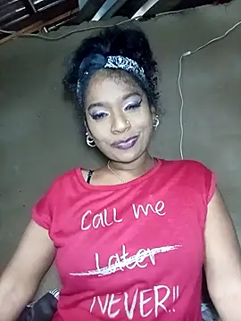 MissyLoveCreator webcam