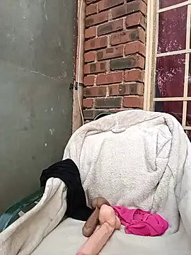 DarkQueen_94 webcam