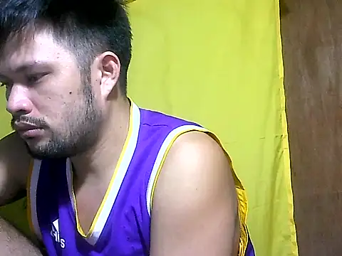 HairyHottestpinoyHandsome webcam