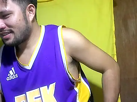 HairyHottestpinoyHandsome webcam