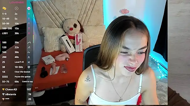 Mia_Victoria22 webcam