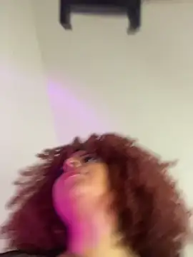 Leyah__ webcam