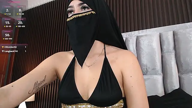 Zahra_milks live cam on StripChat