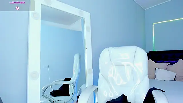 Alex_cute77 webcam