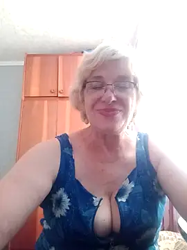 52MiaLove02 webcam