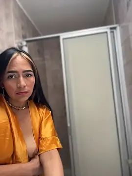 AshlyBella webcam