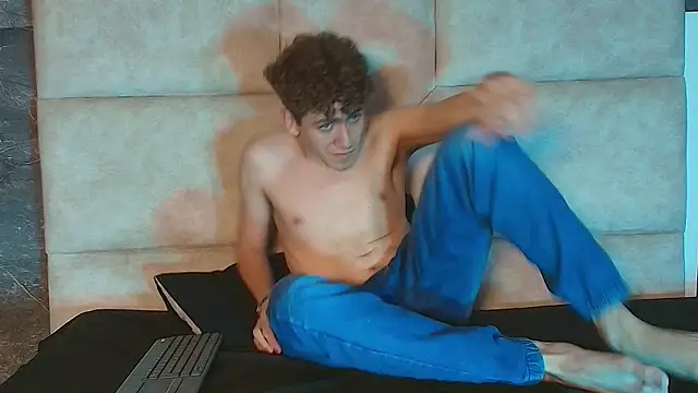 Tyler_Mcrey webcam