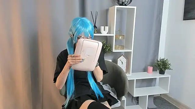 LawannaOmersa webcam