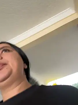 Abril_Luv webcam