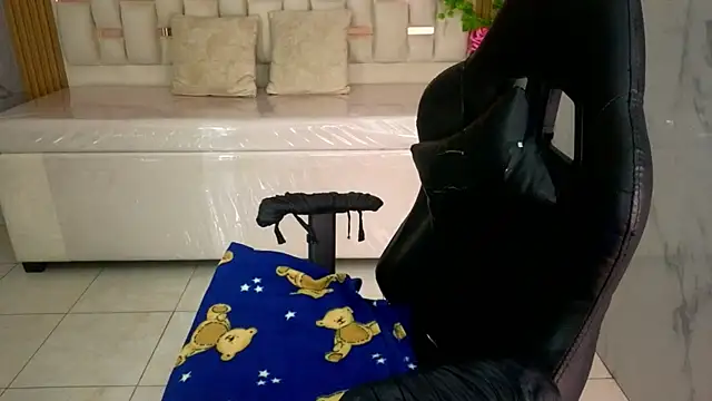 honey_torres_sub