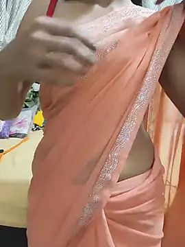 Shalu_G webcam