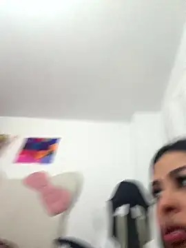 Valerie-S webcam