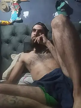 hairy_mannn webcam