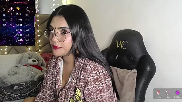 lakshmiraniii webcam