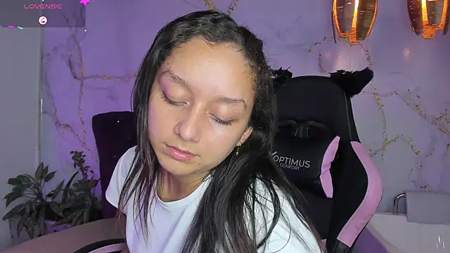 katy_sweet19 webcam