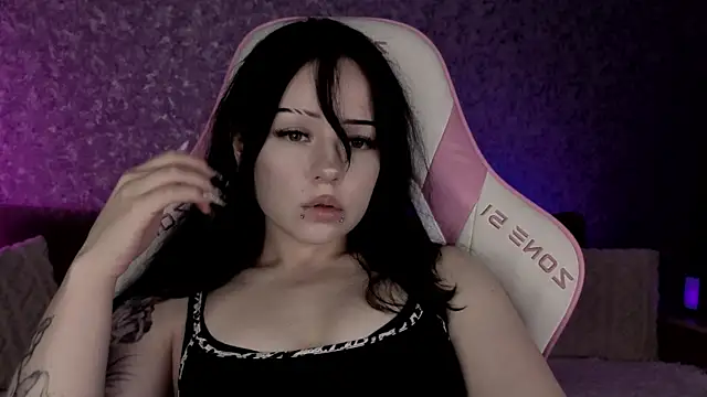 meowceline webcam