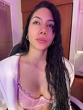 ArianaReynoldss webcam