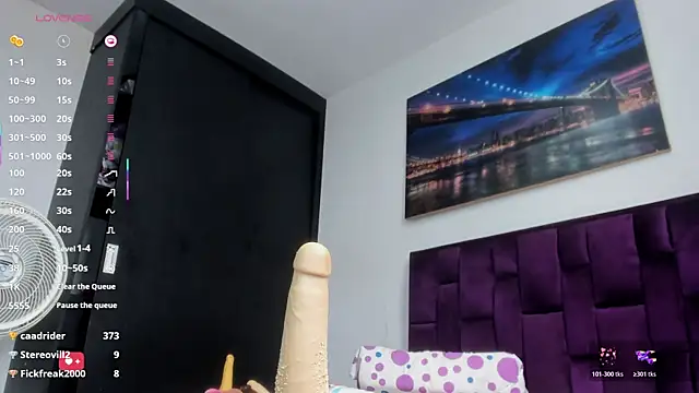 Alicia_Whitee webcam