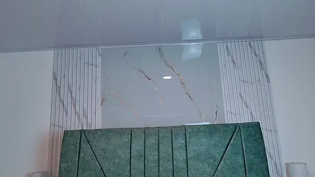 katiamoree webcam