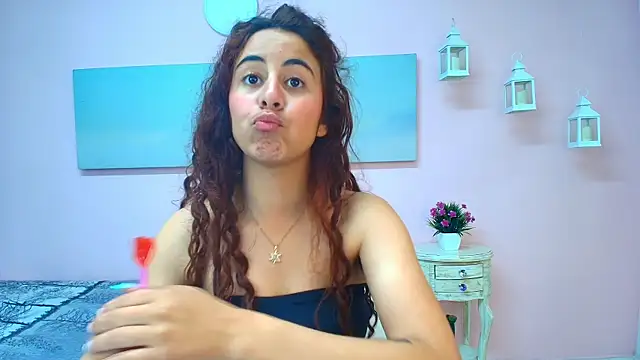 scarlett_clyde webcam
