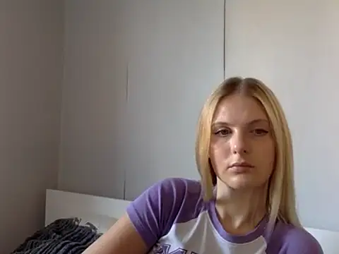 CassieHeart webcam