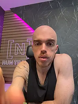 logan__kelly webcam
