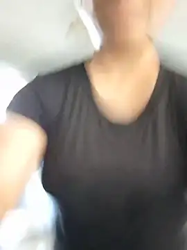 JuliRamirez webcam