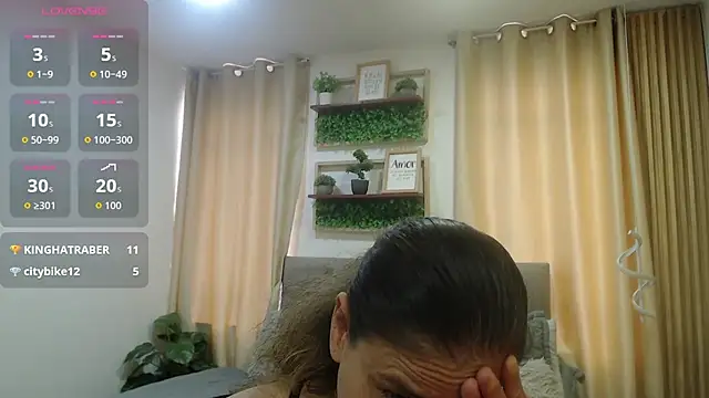 sasi_luna webcam