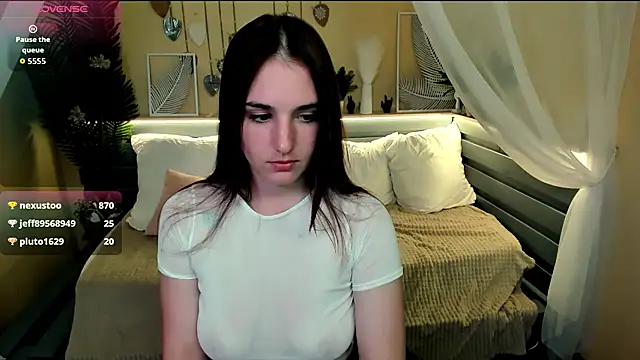 Maya_Winters live sex cam