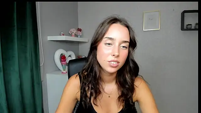 AdeleSolo webcam