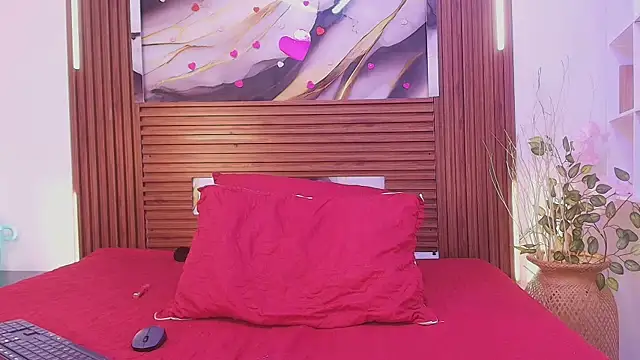 isabella_candy01 - Isabella_candy01's free webcam - UK Sex Cams