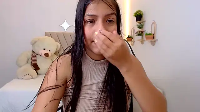 zara_cute webcam
