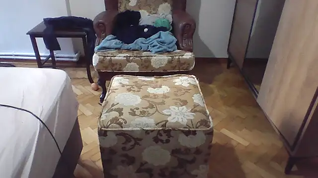 HotwifeAvcisiOlgunAdam webcam