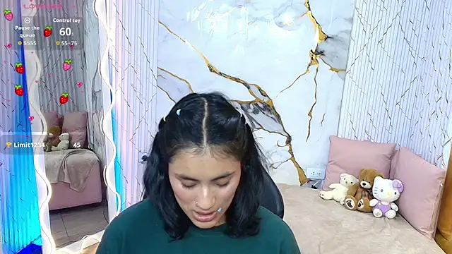 PEACHY_TAY webcam