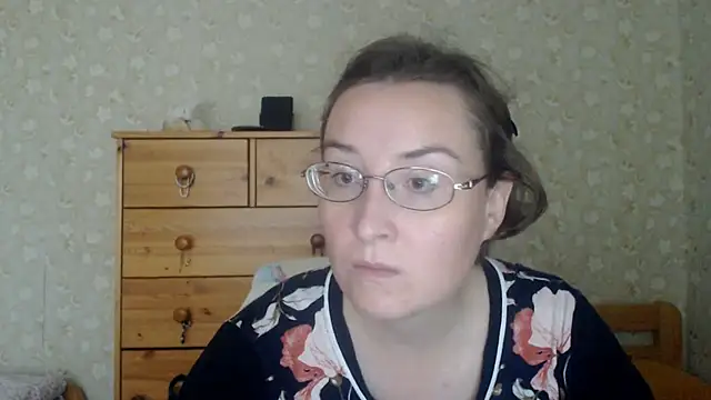 smart_rose - Smart_Rose's free webcam - UK Sex Cams