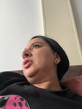 Abril_Luv webcam