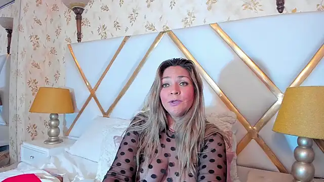 MalorySweet live cam on StripChat