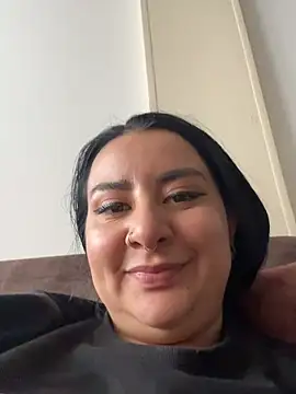 Abril_Luv webcam