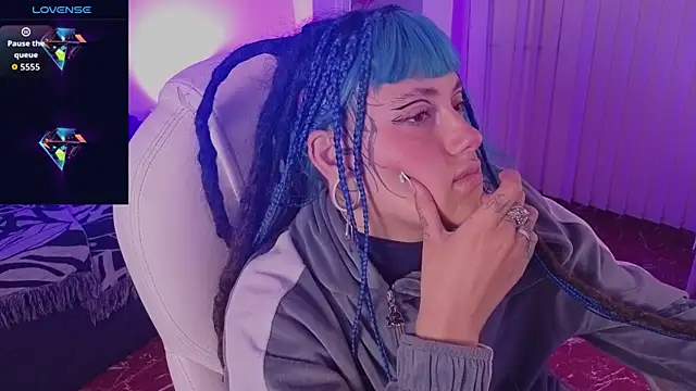 _sharlotte777 webcam