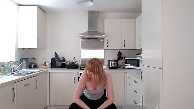anna_raye (F mature) - ass tease thong