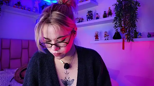 albaismynameX webcam