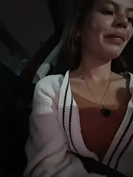 _Isabella-7 webcam