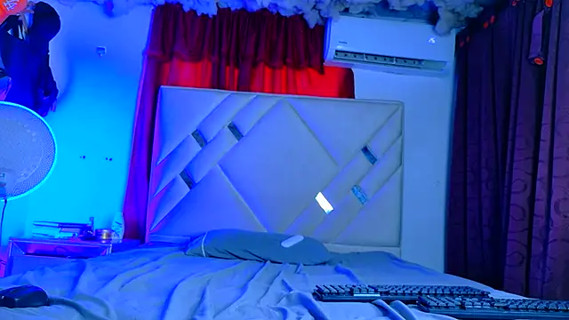Rich_boy01 webcam