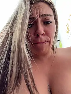 LIZ-06_ webcam