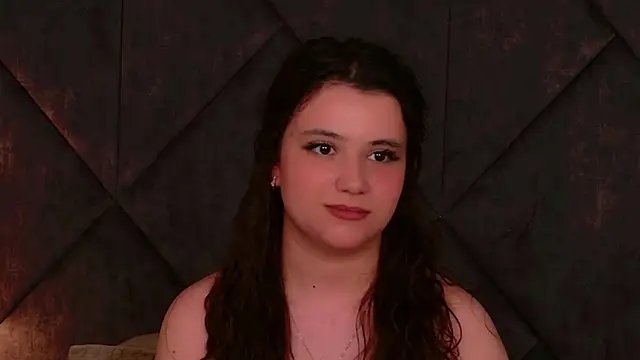 Pauline_Heaven webcam