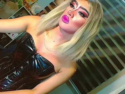HOLLYWOOD_QUEEN_88 webcam